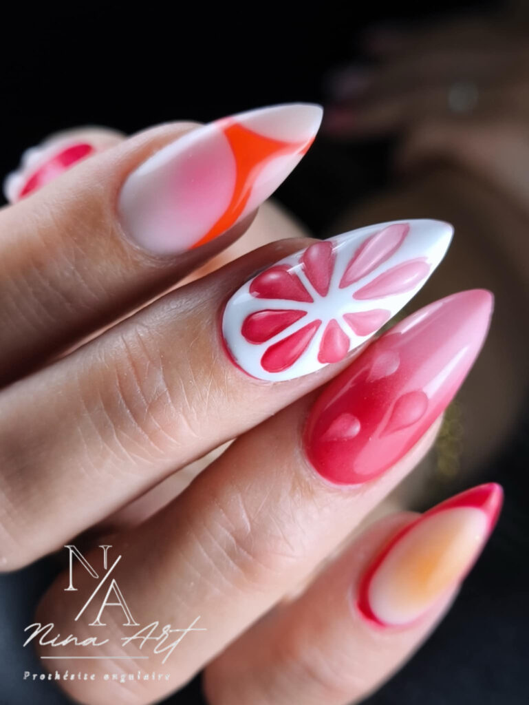 Le salon Manucure artistique en gel rose et blanc à Toul – création Nina Art